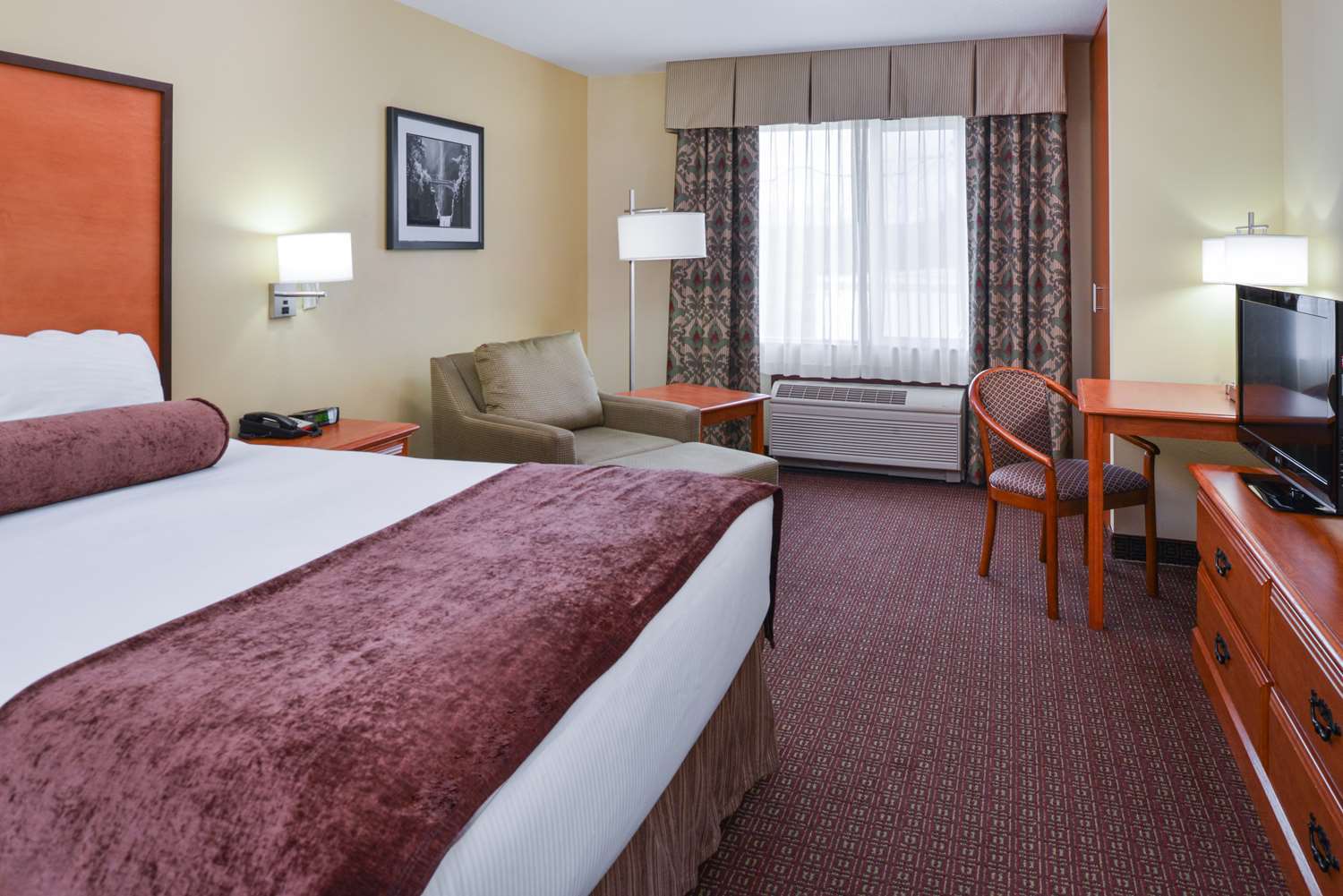 Best Western Cascade Inn & Suites Troutdale Exterior foto