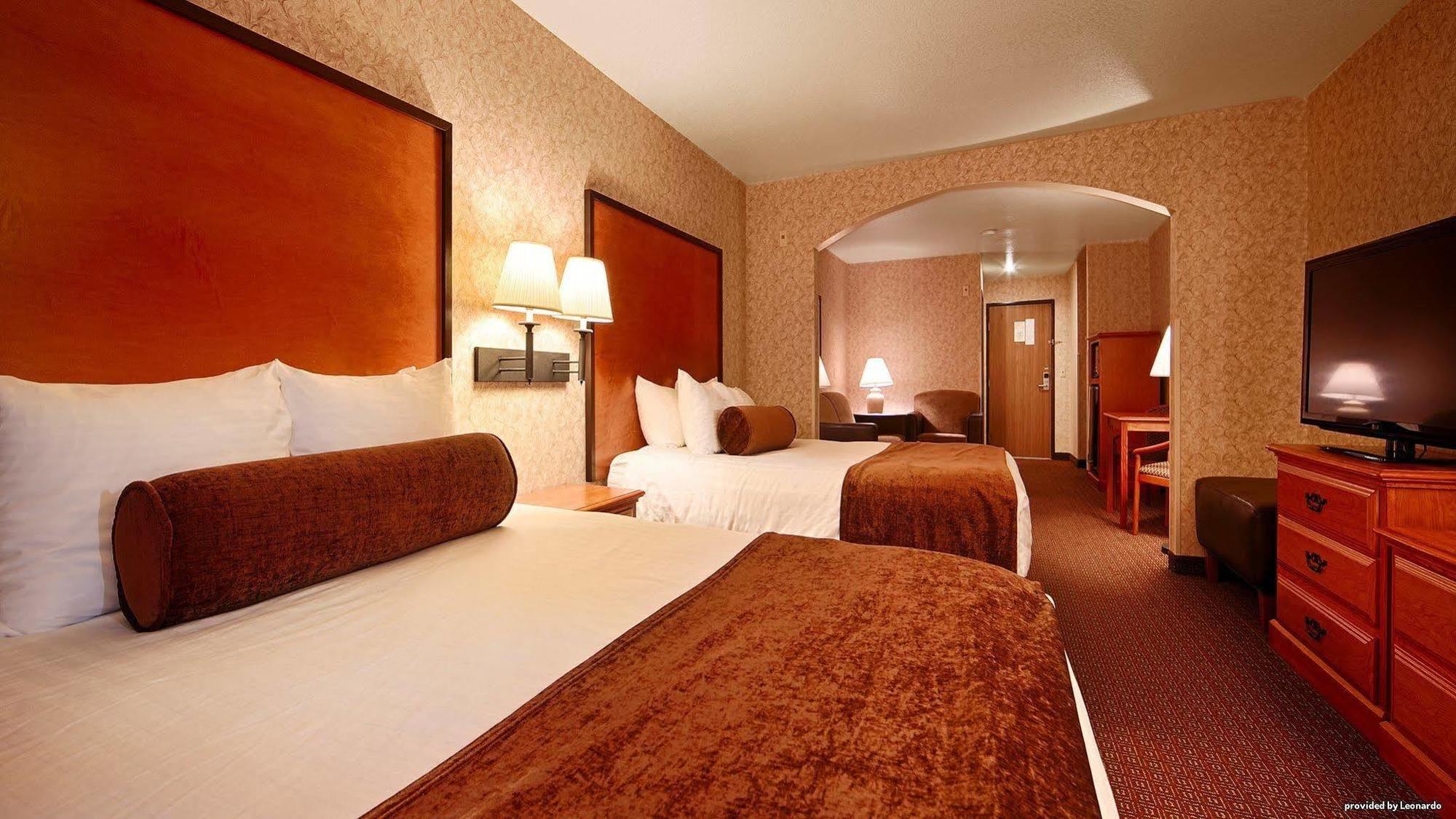 Best Western Cascade Inn & Suites Troutdale Exterior foto